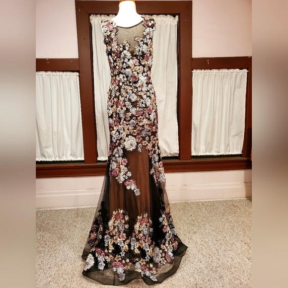 Size 10 Black with Multi-Colored Embroidery Gown - Picture 5 of 6